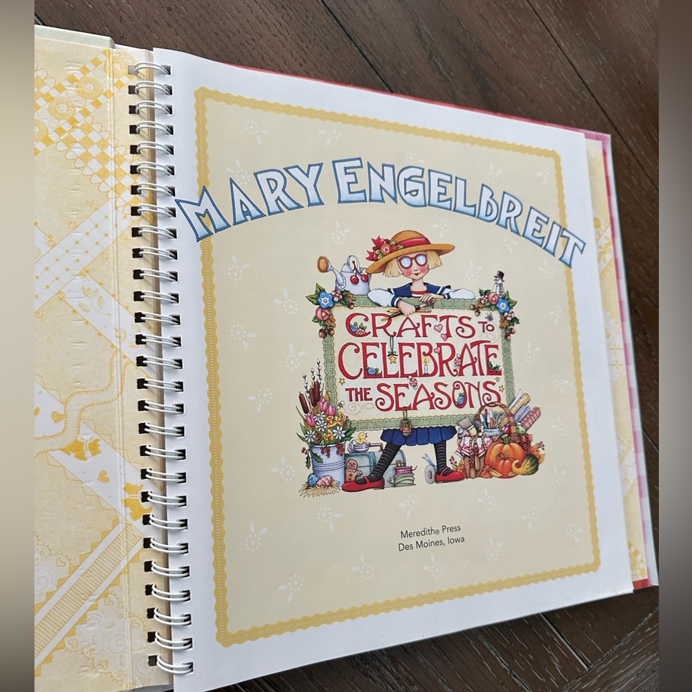 1999-2003 Mary Engelbreit Book Lot X 4 Holiday Crafts Season Christmas Hardcover - Picture 3 of 14
